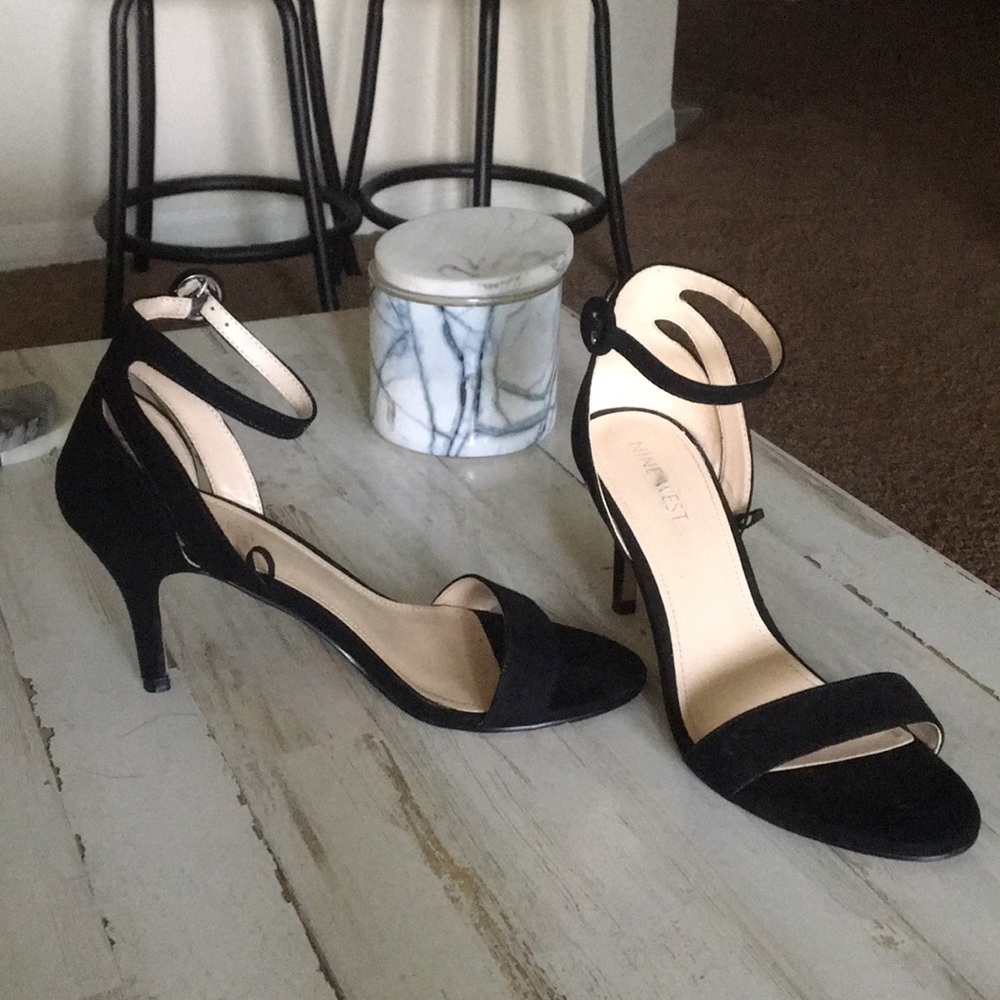 Nine West Black Suede Heel